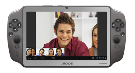 The-ARCHOS-GamePad-also-includes